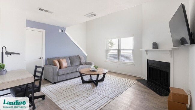 Building Photo - 1225 E Pleasant Run Rd