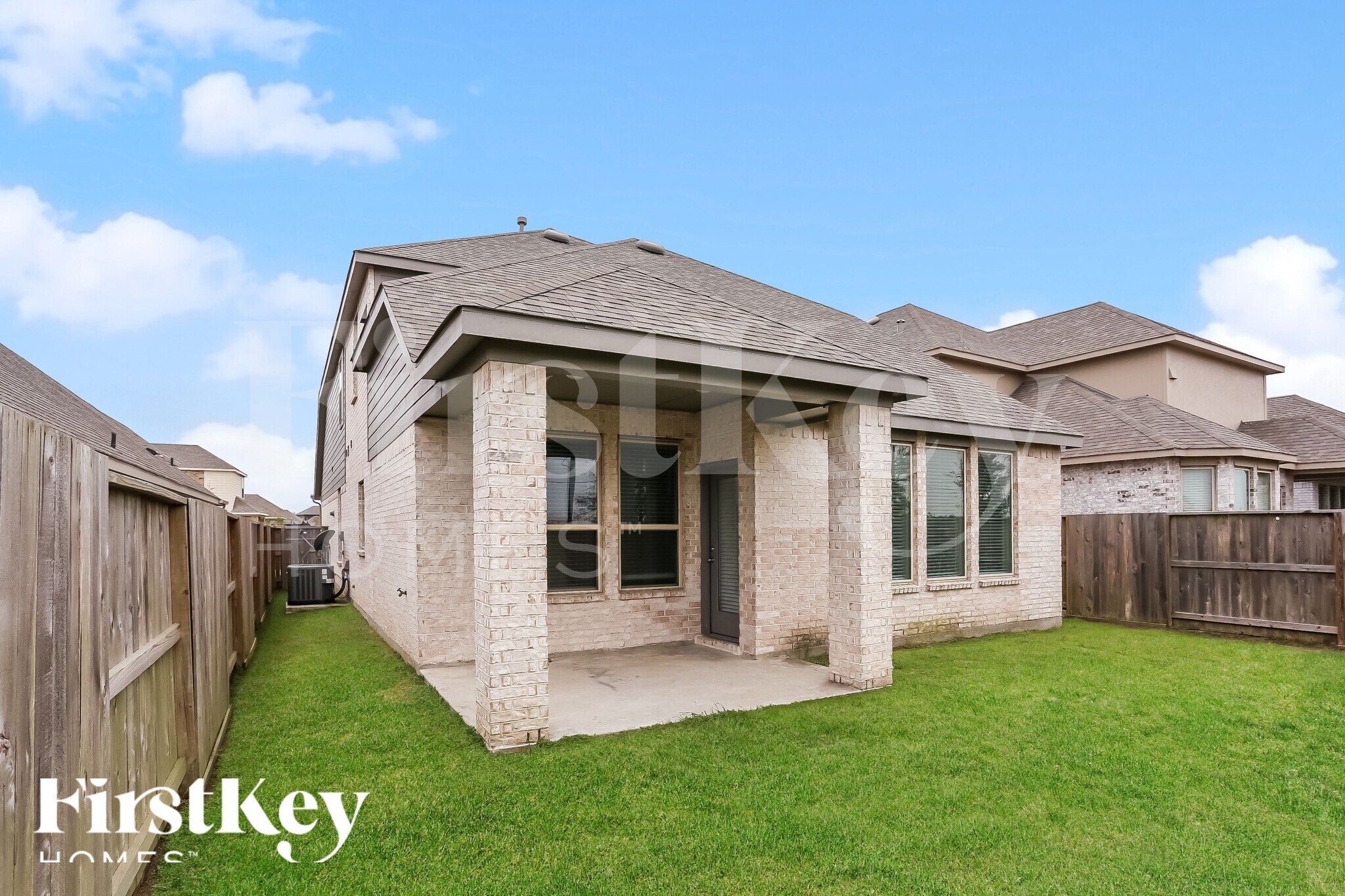 Building Photo - 10539 Dolce Ln
