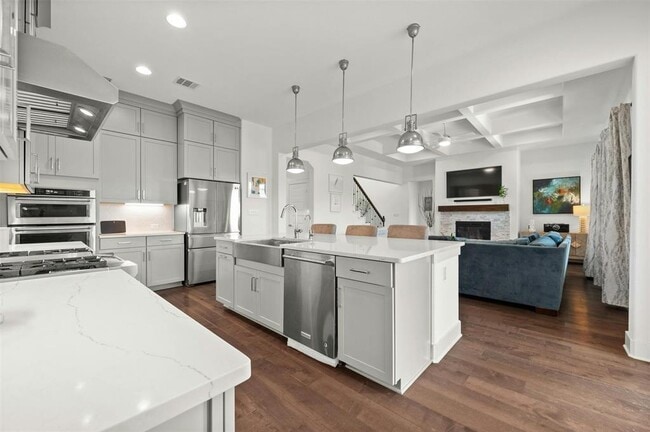 Building Photo - 208 Slate Rock Ter