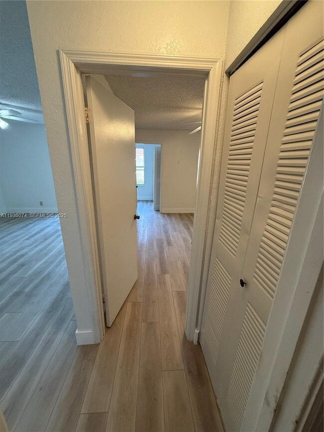 Building Photo - 3350 Pinewalk Dr N