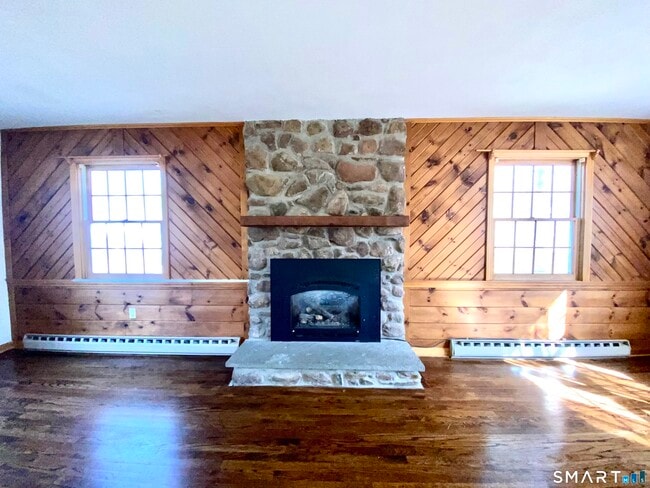 Building Photo - 1 Burlington Rd