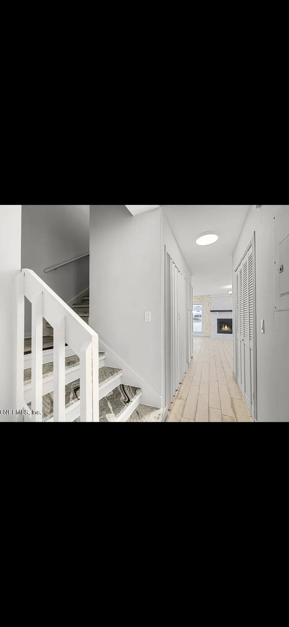 Hallway - 10961 Peppermill Ln