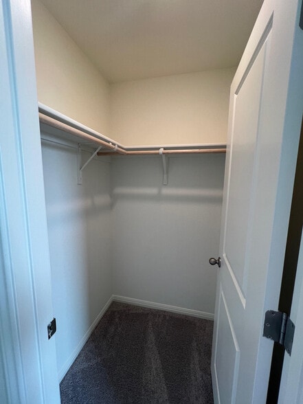 Upstairs Guest Bedroom 1 Closet - 407 Estuary Dr