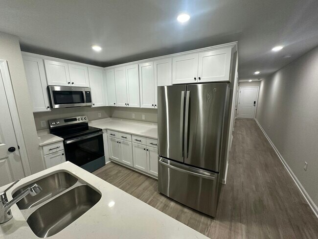 Building Photo - 2628 Kohn Rd