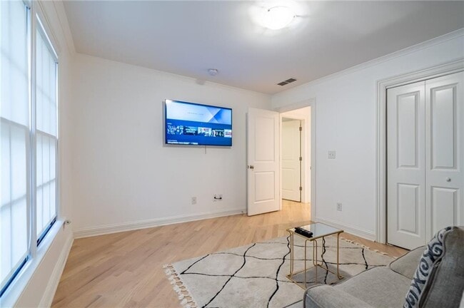 Building Photo - 1219 Moores Mill Rd NW