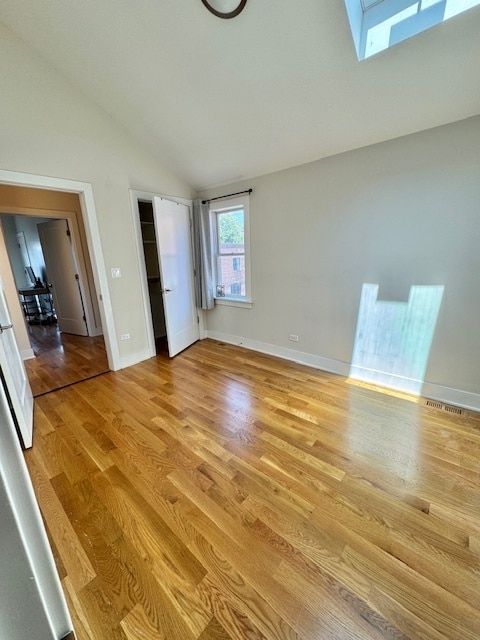 Building Photo - 3114 N Southport Ave