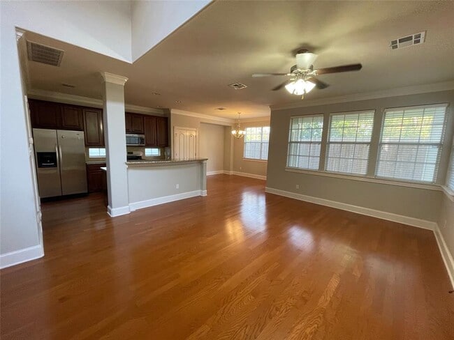 Building Photo - 6715 Windrift Way