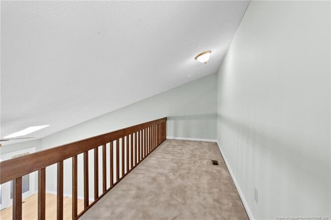 Building Photo - 2944 Wedgeview Dr