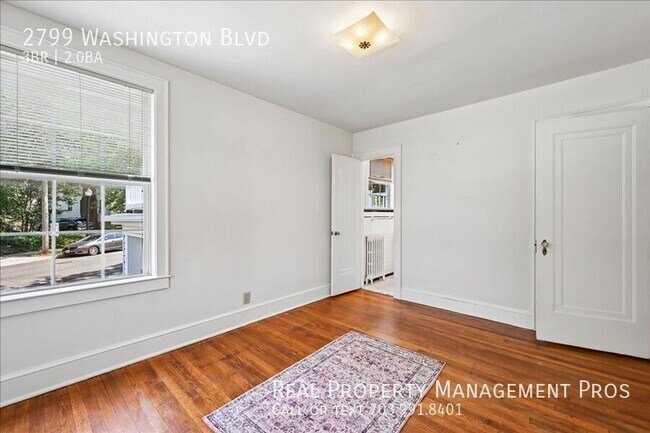 Building Photo - 2799 Washington Blvd