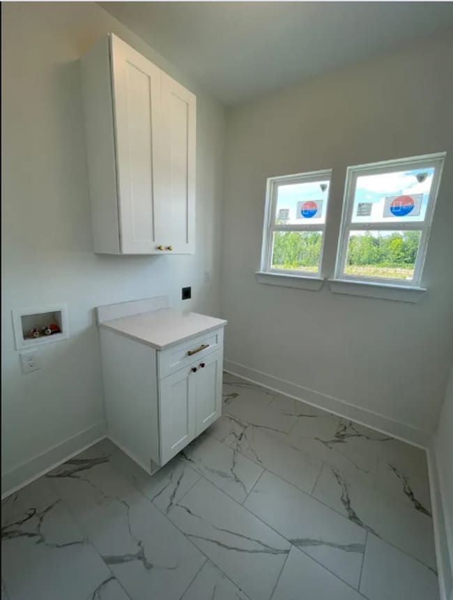 Building Photo - NEW CONSTRUCTION~ AVALON SUBDIVISION