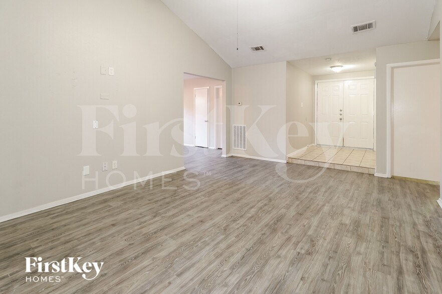 Building Photo - 4439 Algernon Dr