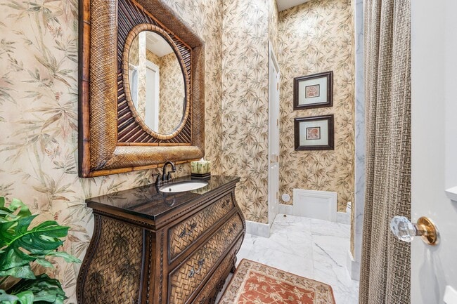 Building Photo - 2525 S Ocean Blvd