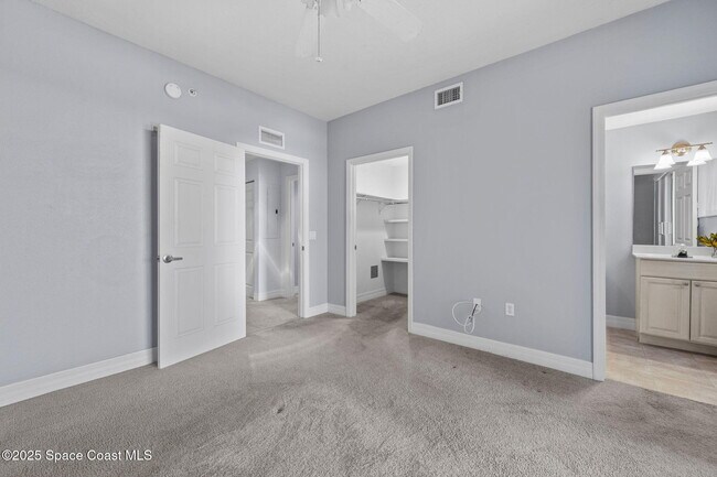 Building Photo - 140 Warsteiner Way