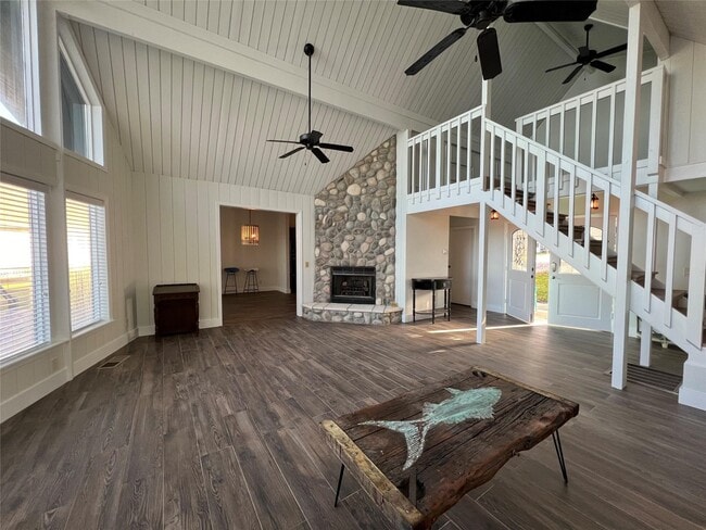 Building Photo - 146 Amelia Ln