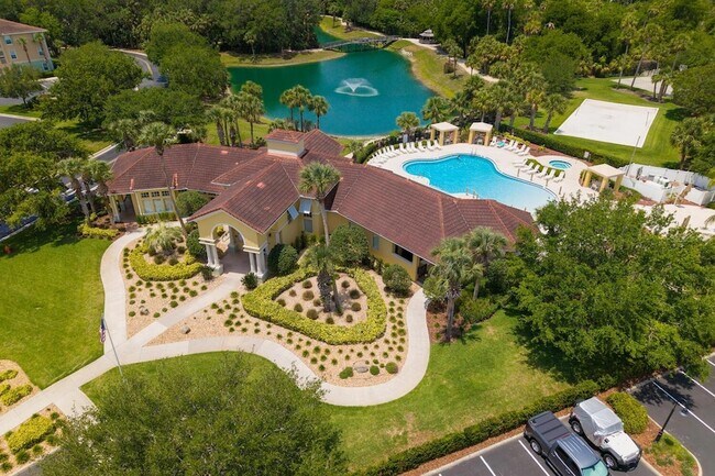 Building Photo - 600 Canopy Walk Ln