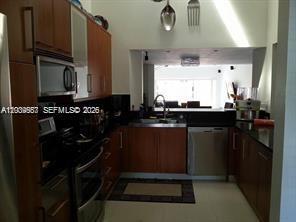 Building Photo - 546 NE 199th Ln
