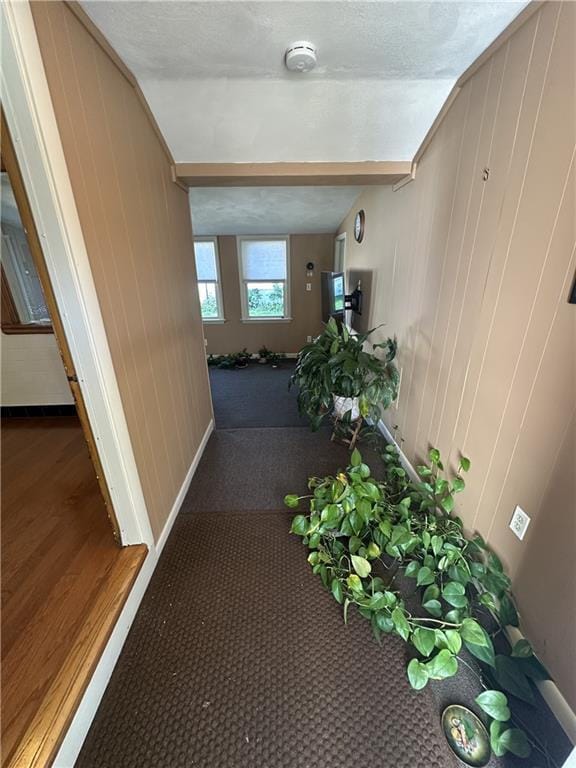 Building Photo - 70 Community Dr