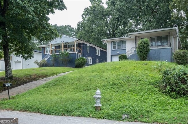 Building Photo - 257 Barfield Ave SW
