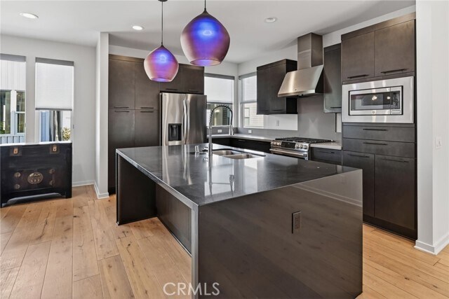 Building Photo - 1015 Somerton Dr