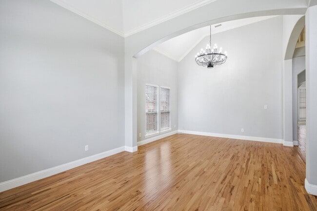 Building Photo - 4804 Appleridge Dr