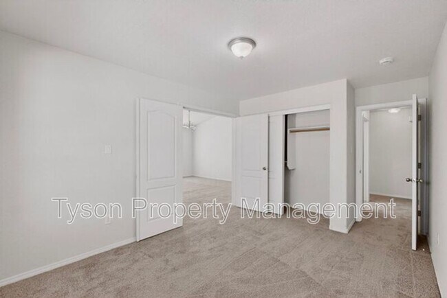 Building Photo - 9012 Sandy Spring Ave SW