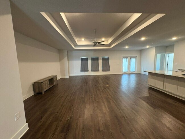 Building Photo - 1114 Shoal River Dr
