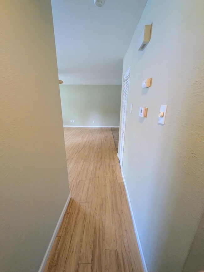 Building Photo - 4815 Baxter Ct