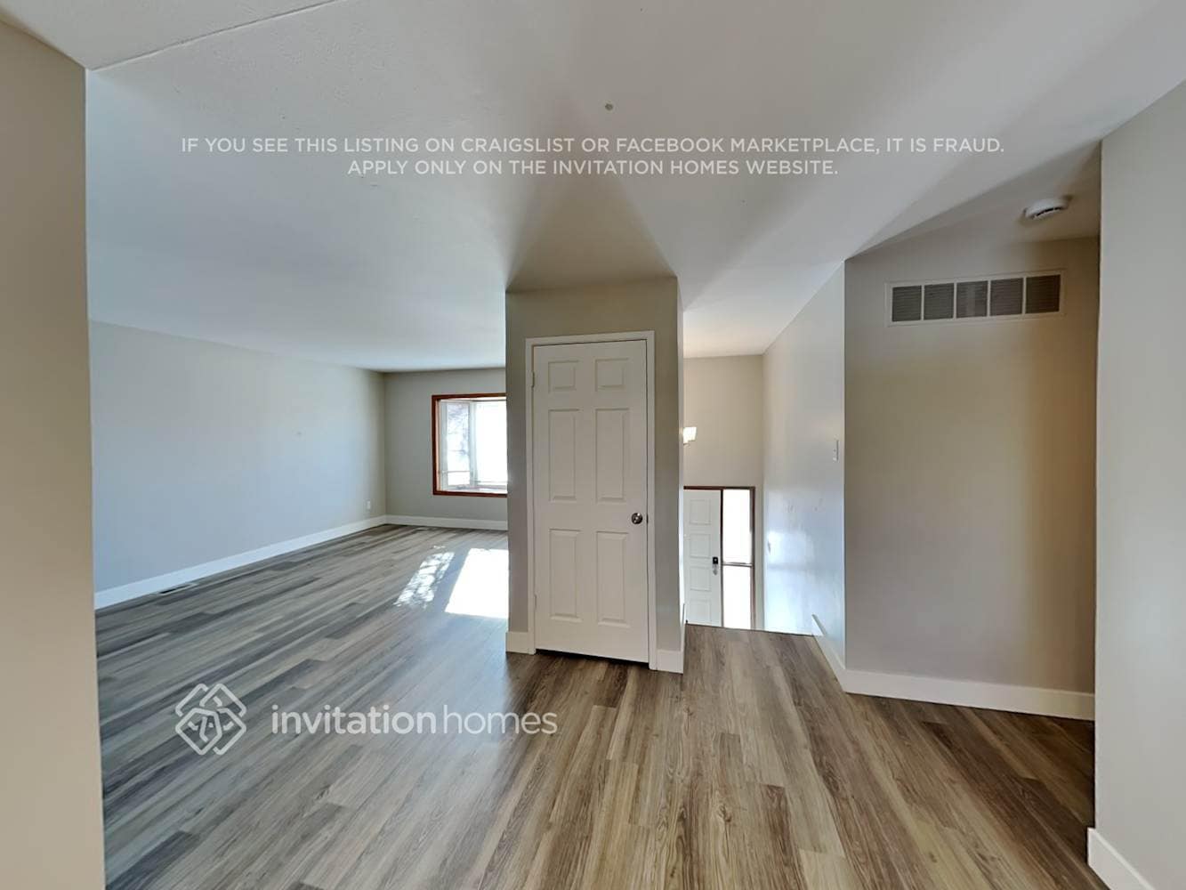 Building Photo - 3076 S Quintero Way