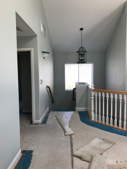 Building Photo - 1805 Harriman Ln