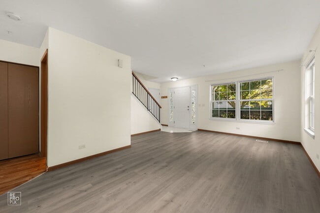 Building Photo - 1429 Orleans Dr