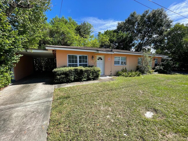 Primary Photo - Beautiful Clearwater 1/1 Home in Quiet Nei...