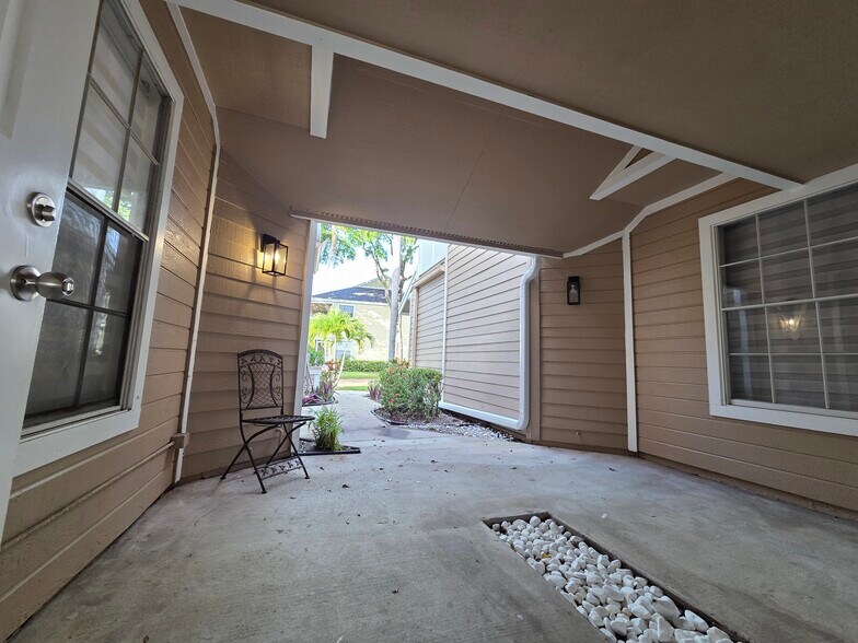 Building Photo - 5305 Buckhead Cir