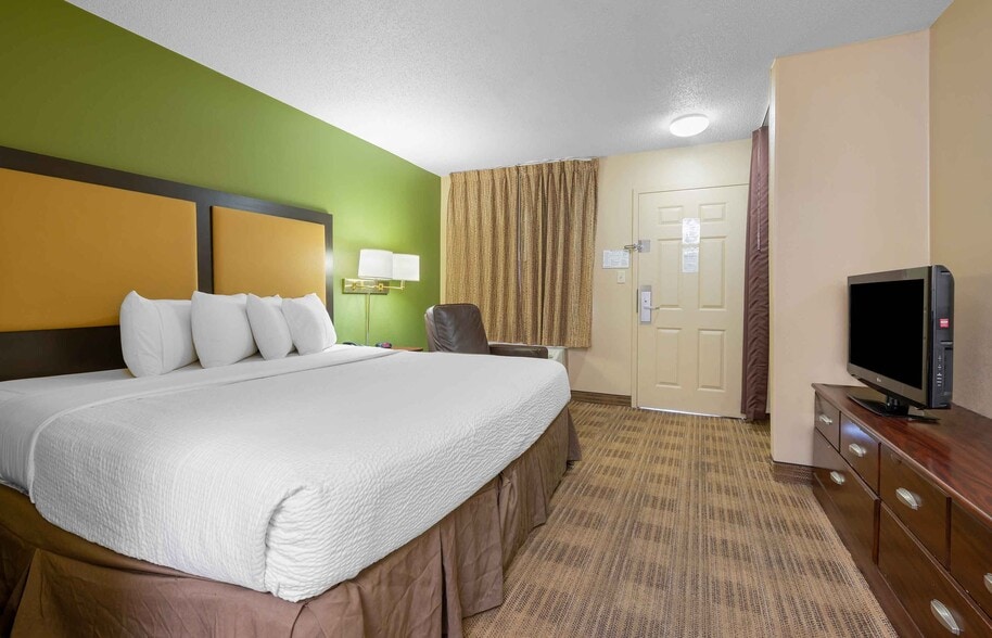 Building Photo - Furnished Studio-Sacramento - Northgate