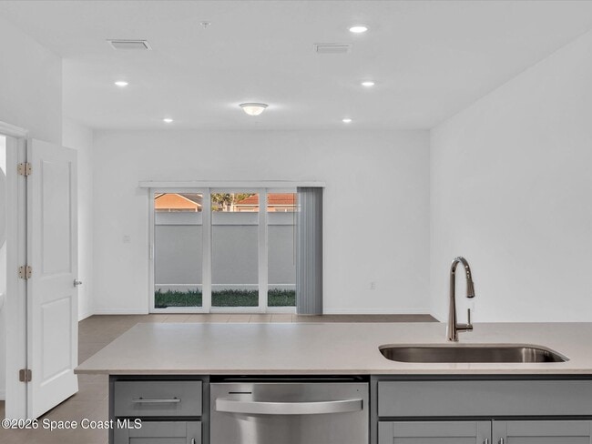 Building Photo - 4446 Jetty Ln