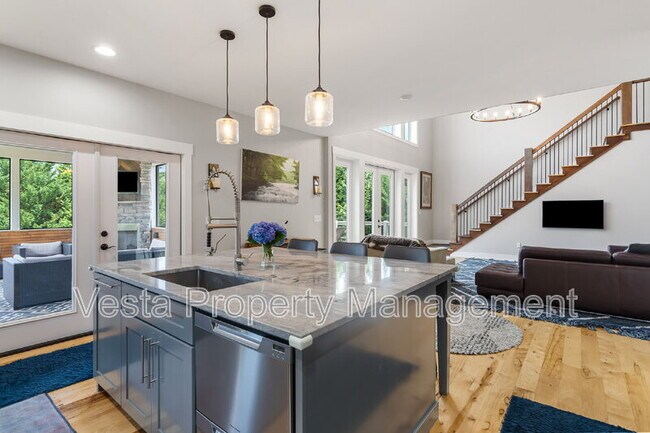 Building Photo - 19 Carrolls Pl Ct