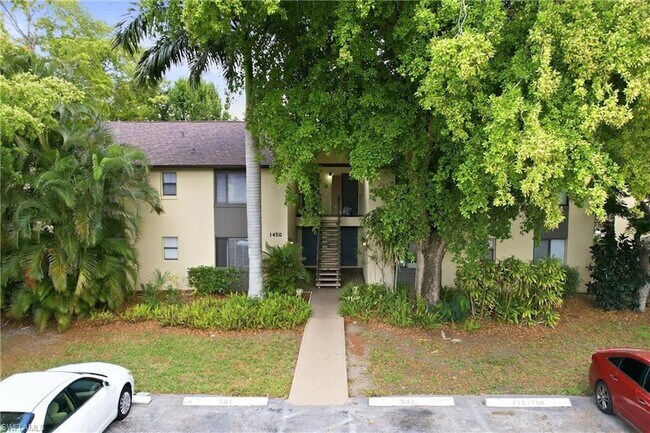 Building Photo - 1450 Green Valley Cir