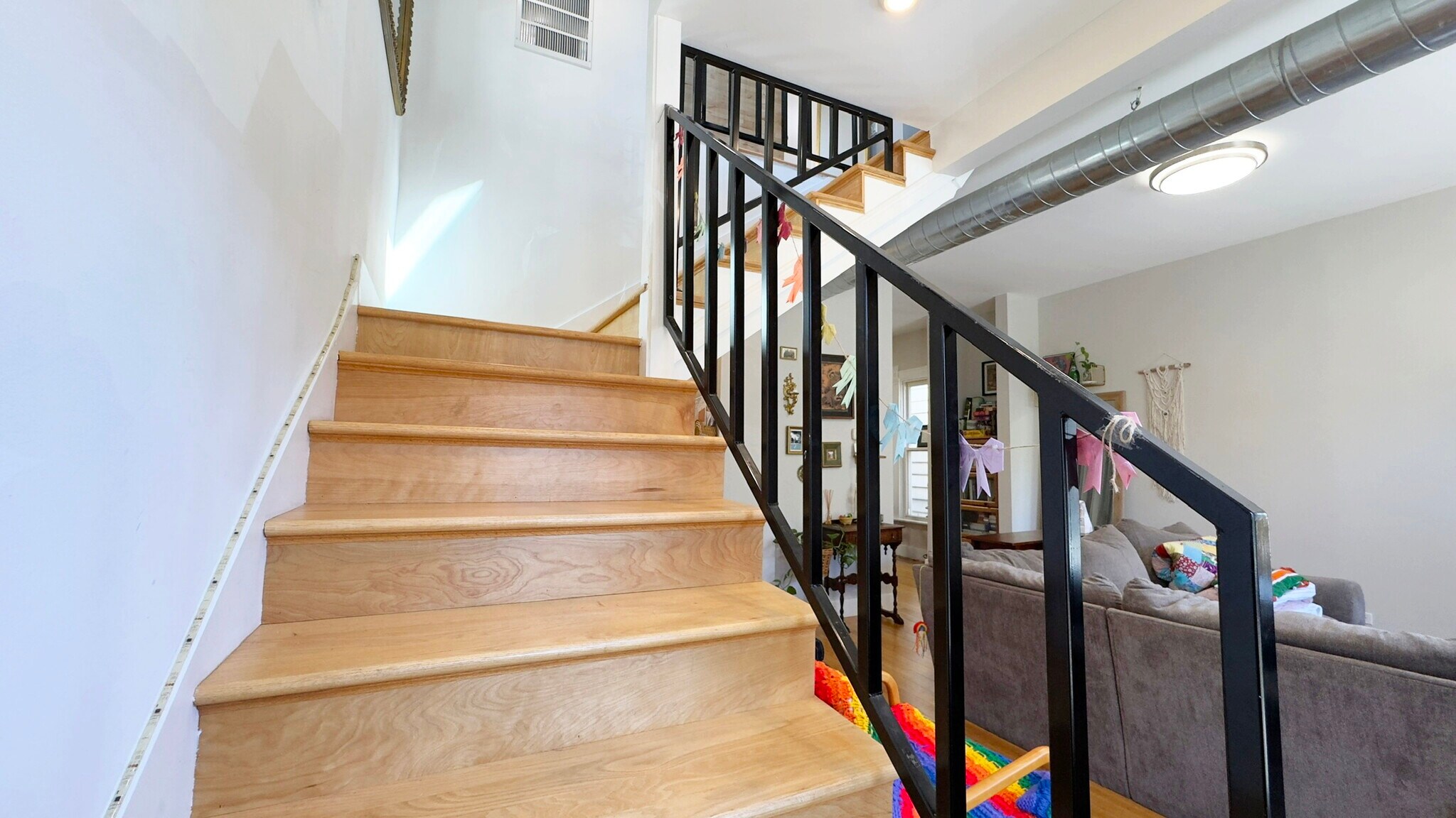 Building Photo - 1735 N Fairfield Ave