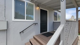 Building Photo - 310 Cypress Ave