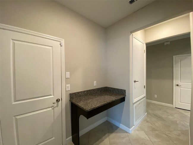 Building Photo - 10049 Victory Gallop Loop