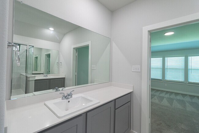 Building Photo - 3603 Ray Roberts Dr