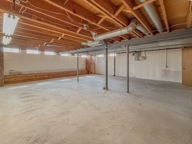 Building Photo - Welcome Home