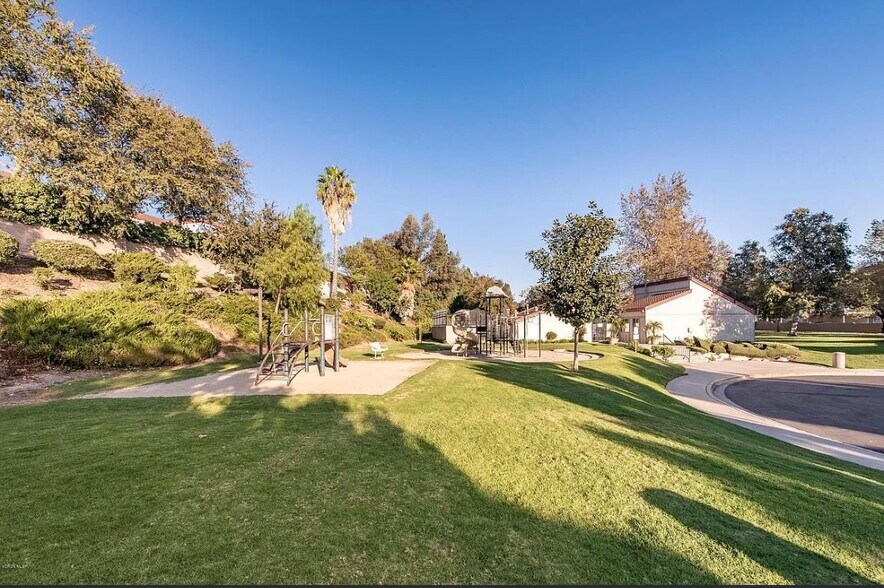 Building Photo - 1784 Orinda Ct