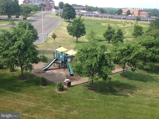 Building Photo - 4507 Romlon St