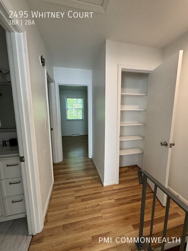 Building Photo - 2495 Whitney Ct