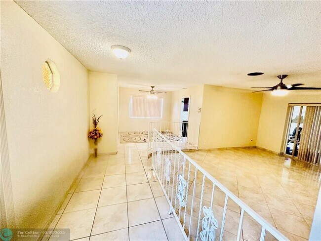 Building Photo - 6535 SW 8th Pl