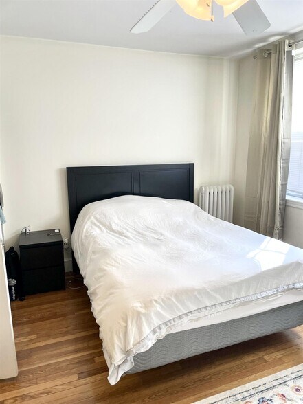 Building Photo - 15 Ellery St