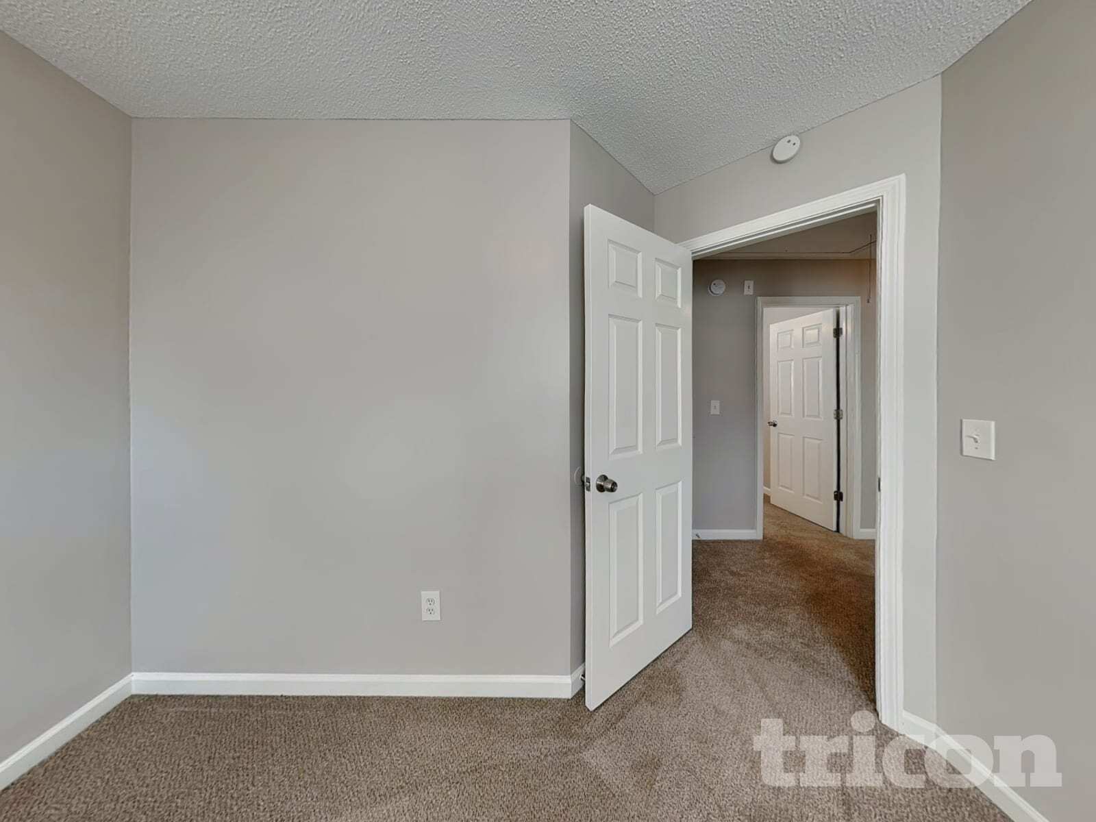 Building Photo - 5731 Newnan Cir