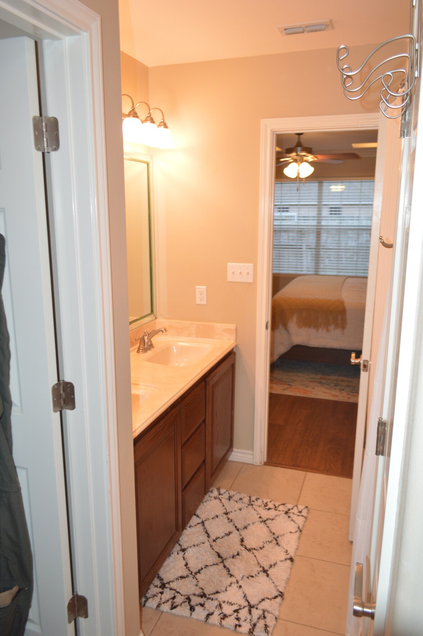 Building Photo - 1603 Margaret Ln