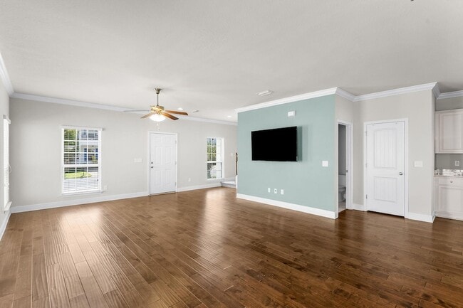 Building Photo - 163 Mosaic Oaks Cir