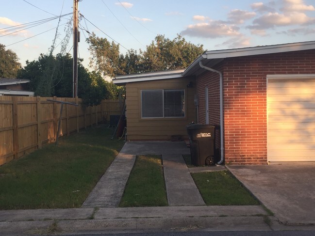 Fenced back yard - 307 N 38 1/2 St